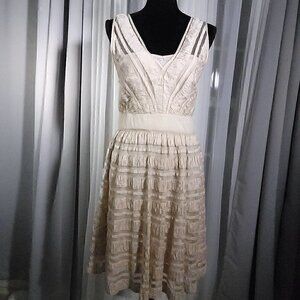 Yoana Baraschi Cream (Off White) Lace V-neck Fit & Flare Cocktail Party Dress